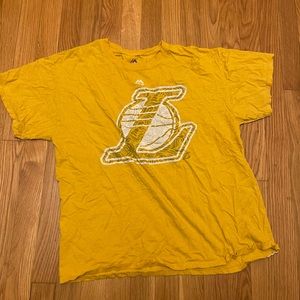 Lakers tee-shirt